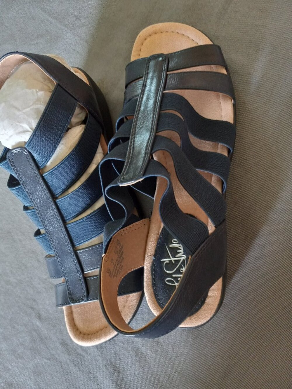 LifeStride Women's TONI Sandal, navy, 6 M US